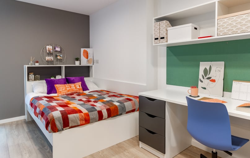 Classic Studio, Pavilion Court, 20 First Way, Wembley, London - Image 1